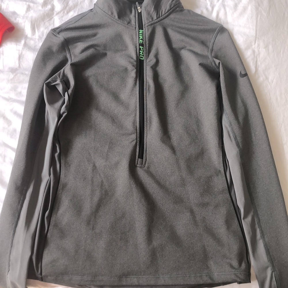 Nike Pro 3/4 long sleeve size M